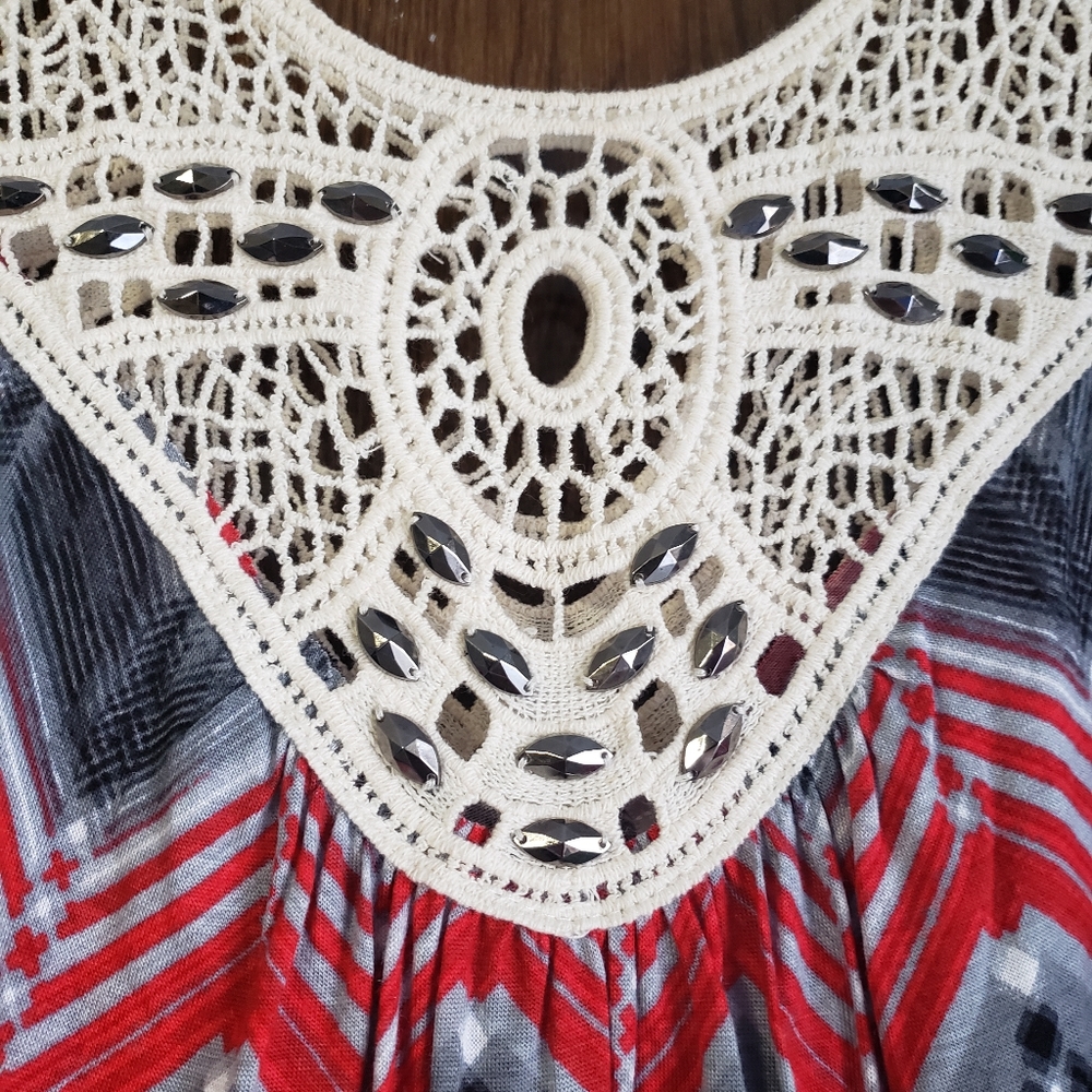 Vanity Blouse - Picture 4 of 4